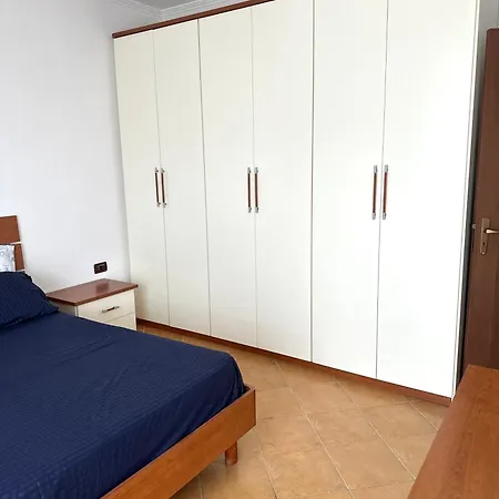 Serenity Apartment *